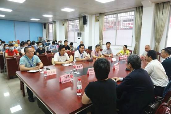 3d2cb6125e0bff0fc00a453c9dfa9af4